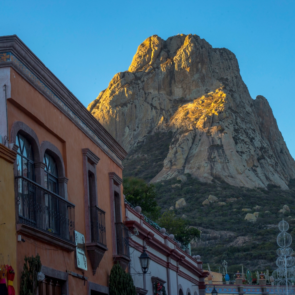 peña de bernal conoce méxico